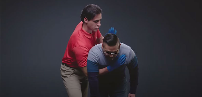 manobra de desengasgo em adultos