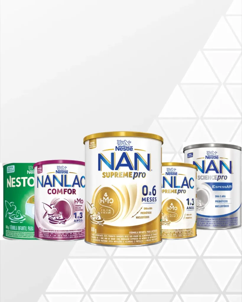 Latas de fórmulas infantis da nestle